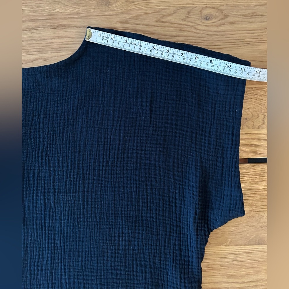 Devlyn VanLoon cotton top - Picture 7 of 11